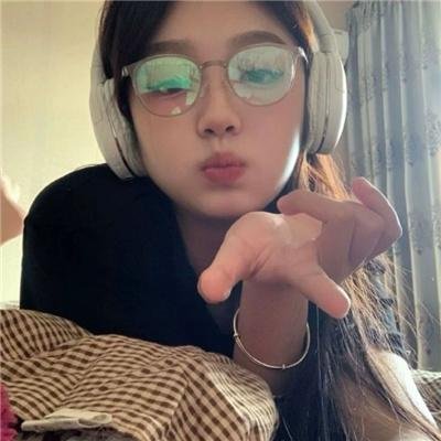 这些女人们 海报